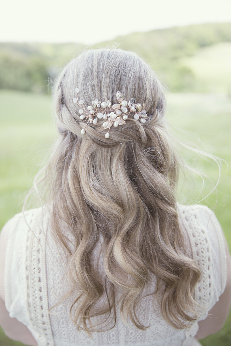 Brautfrisur mit Haarschmuck - André WolfsHochzeitsfotograf Mönchengladbach
